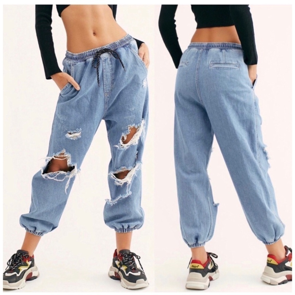 FREE PEOPLE Sloane Destructed Denim Jogger Pants Size XS - Picture 2 of 8